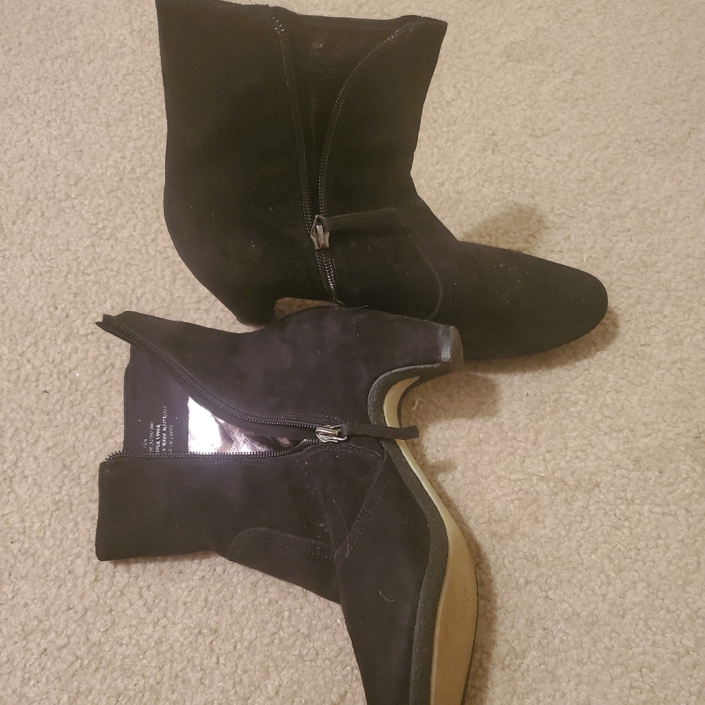 Black Sam Edelman Booties (size 8 1/2)